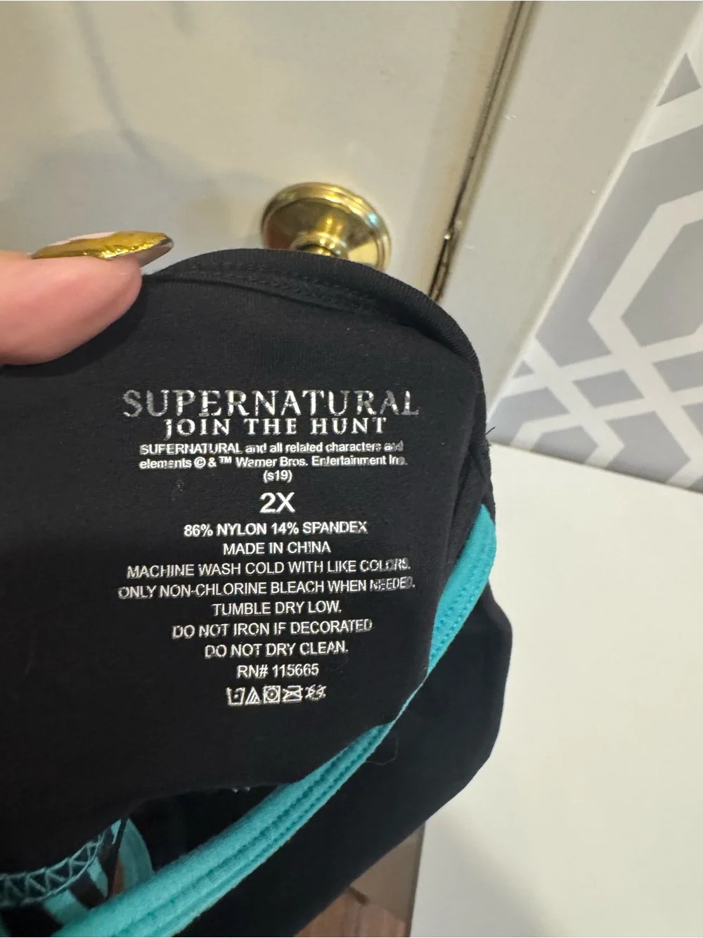 2X Supernatural Salt and Burn Black & Teal Sports Bra and Leggings Set